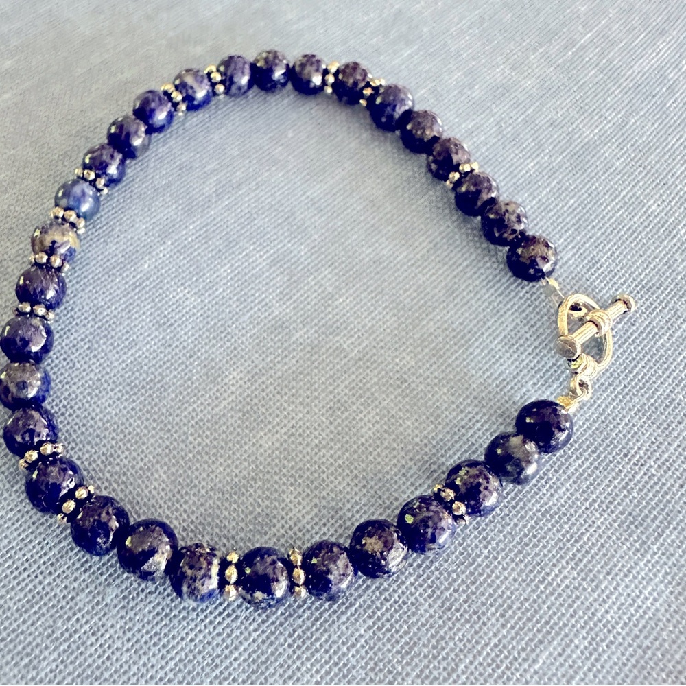Lapis lazuli bracelet. 5mm beads with silver clasp and spacers. Horseshoe clasp
